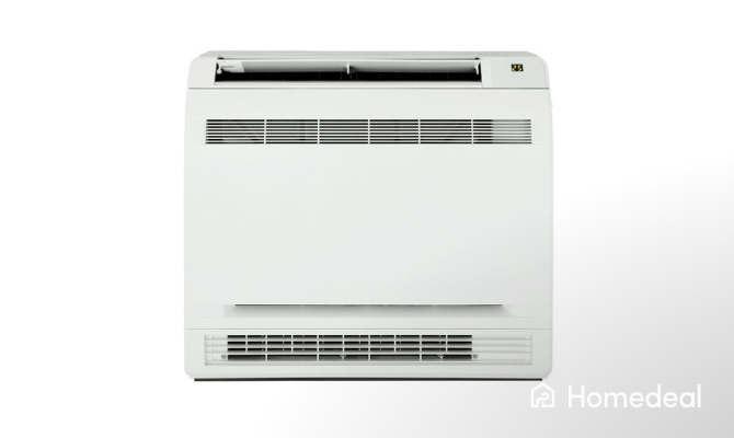 Vooraanzicht van een witte monoblock airco met ventilatieroosters.